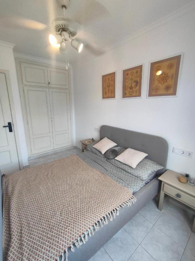 Casa De Buenos Dias Lejlighed Torrevieja Eksteriør billede